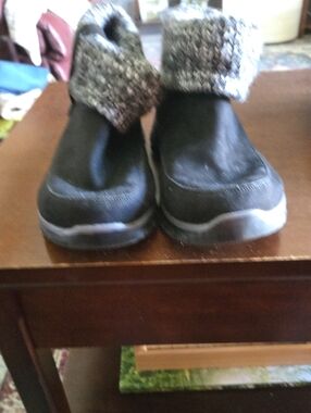 Skechers Black Knit Cuff Ankle Boots